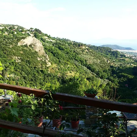 Archontiko Nanou Πανσιόν Μακρινίτσα