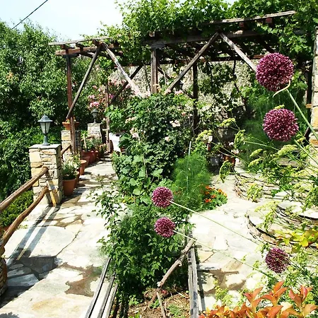 Archontiko Nanou 4* Μακρινίτσα
